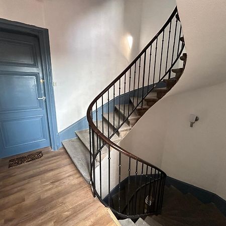 Appartement Cosy Charme Ancien Thizy-les-Bourgs Bagian luar foto